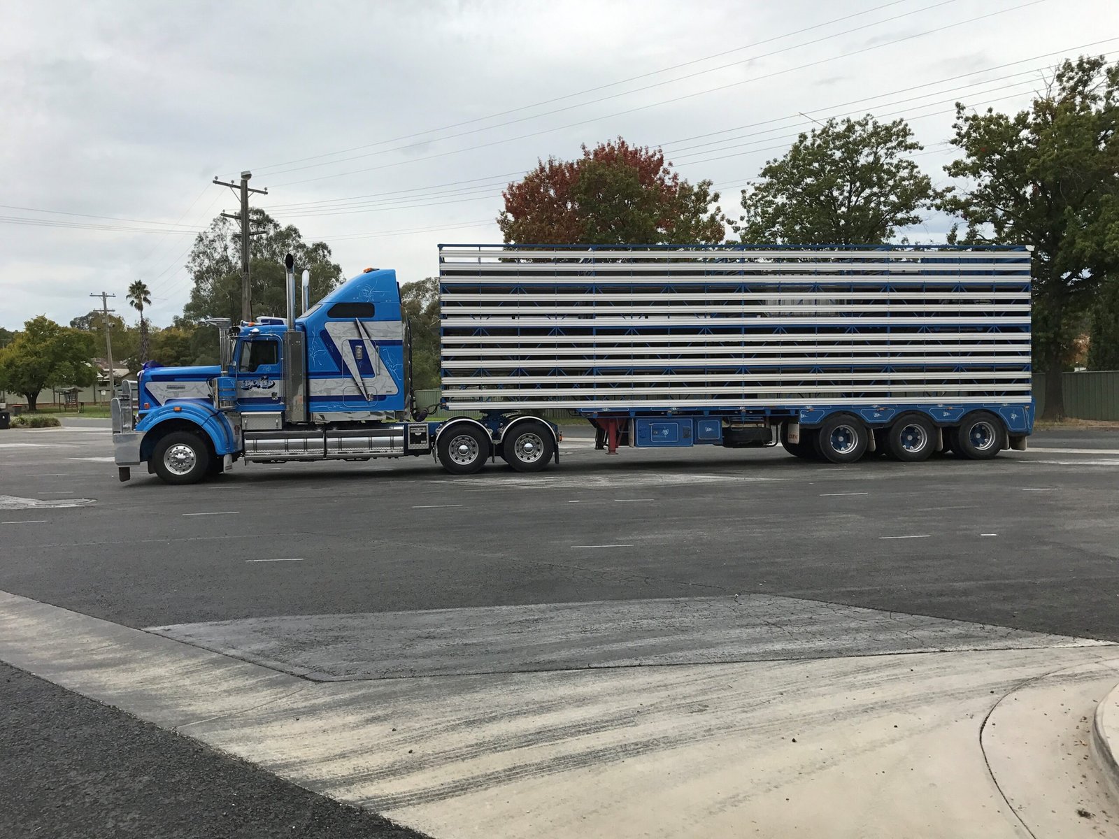 bond-transport-pty-ltd-coolamon-2701-image (2)